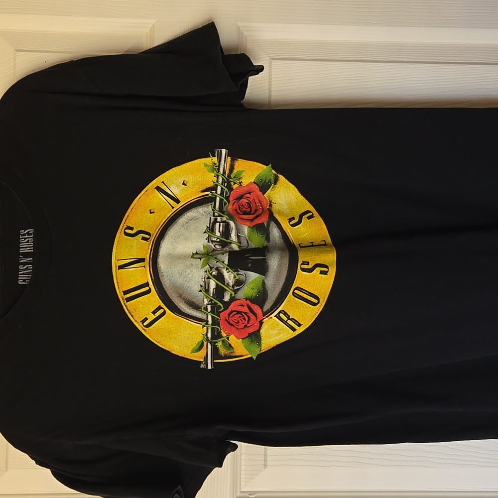 Black Short Sleeve Tee